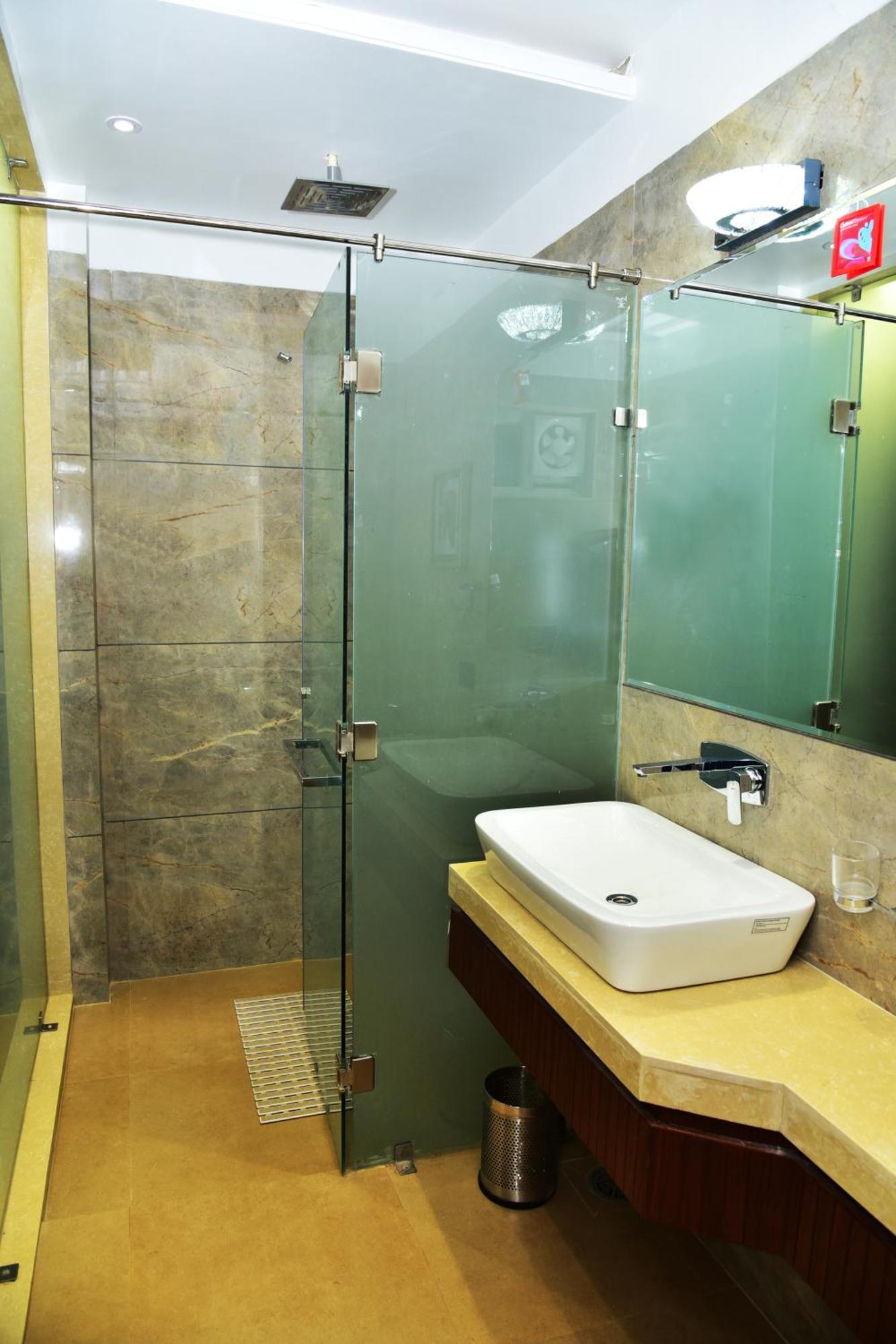 Hotel Divine Peak Pachmarhi Exterior photo